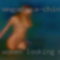 Women looking Michigan